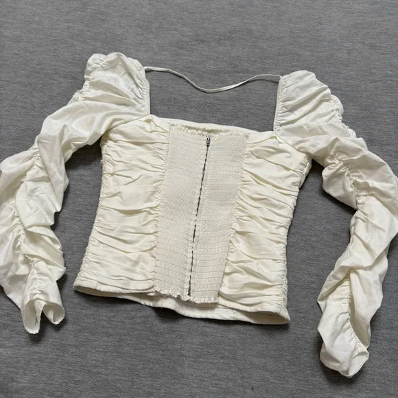 Reformation sz 4 Joi Top Smocked Zip Back - Picture 5 of 8